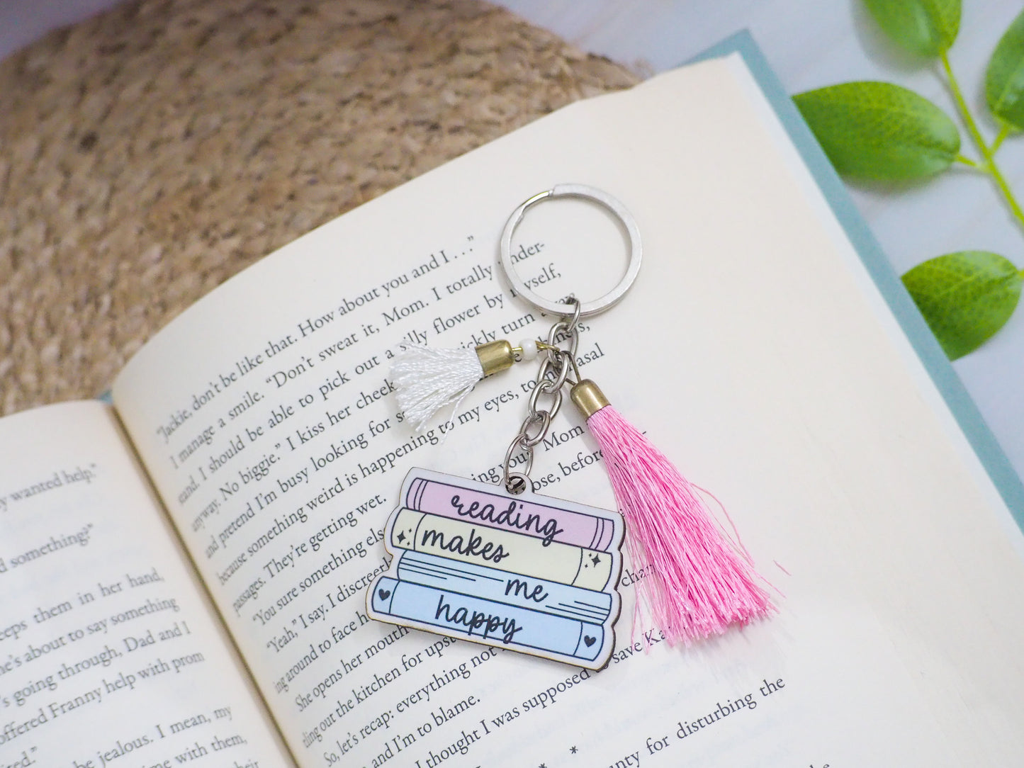 Reading Makes Me Happy Keychain